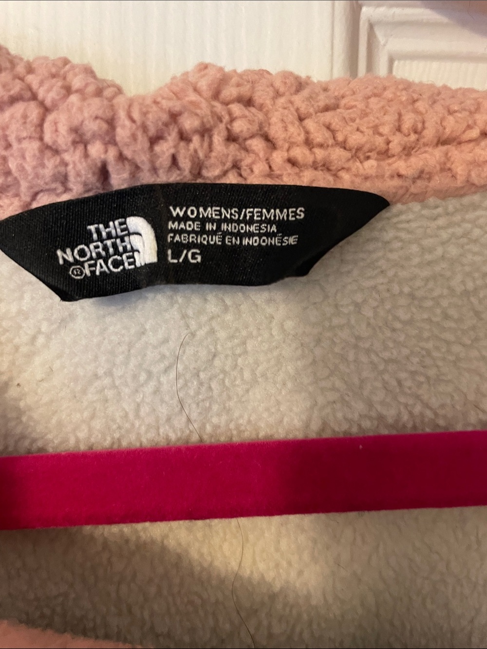 The North Face Pink and Cream Quilted Pullover Jacket - Picture 5 of 7